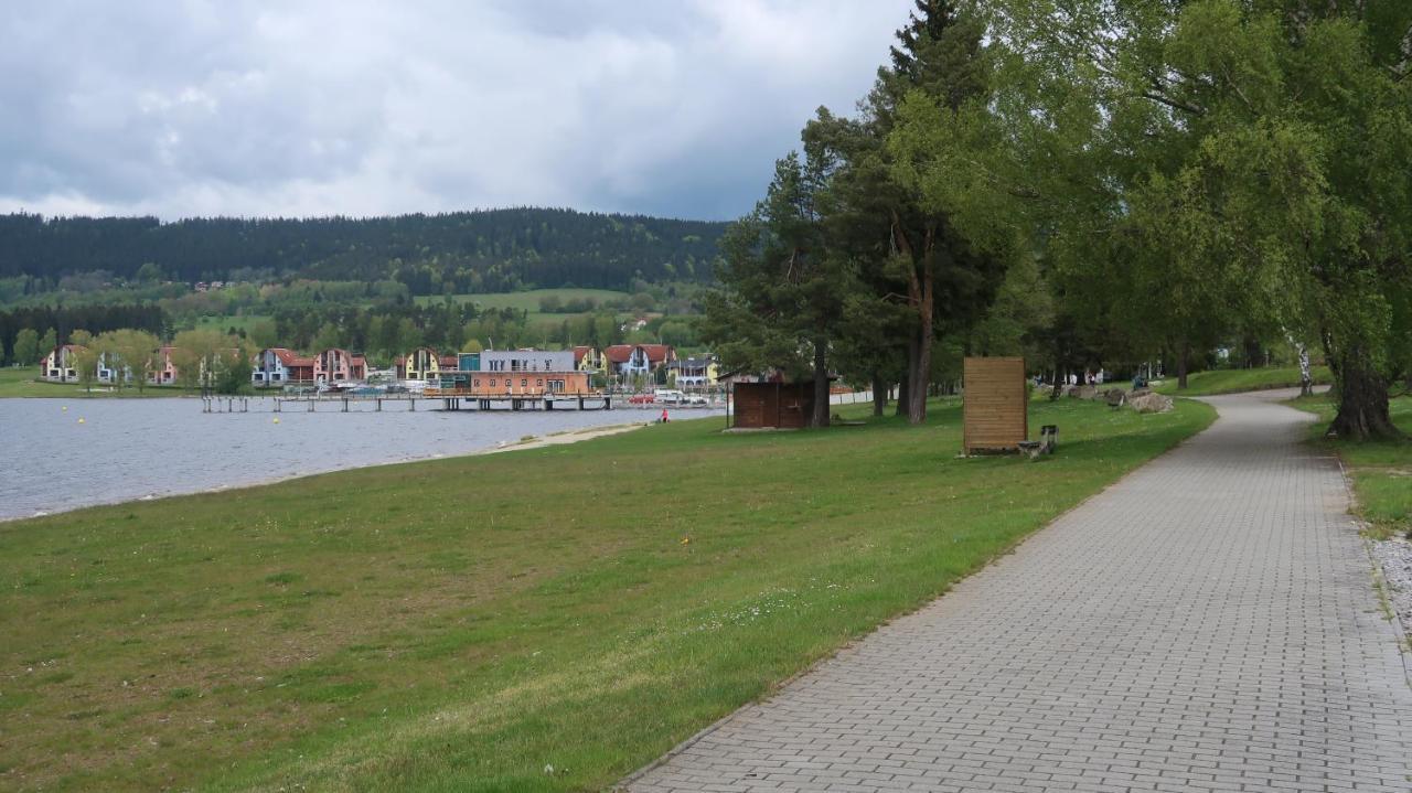 Riviera Lipno 510/17 Leilighet Lipno nad Vltavou Eksteriør bilde